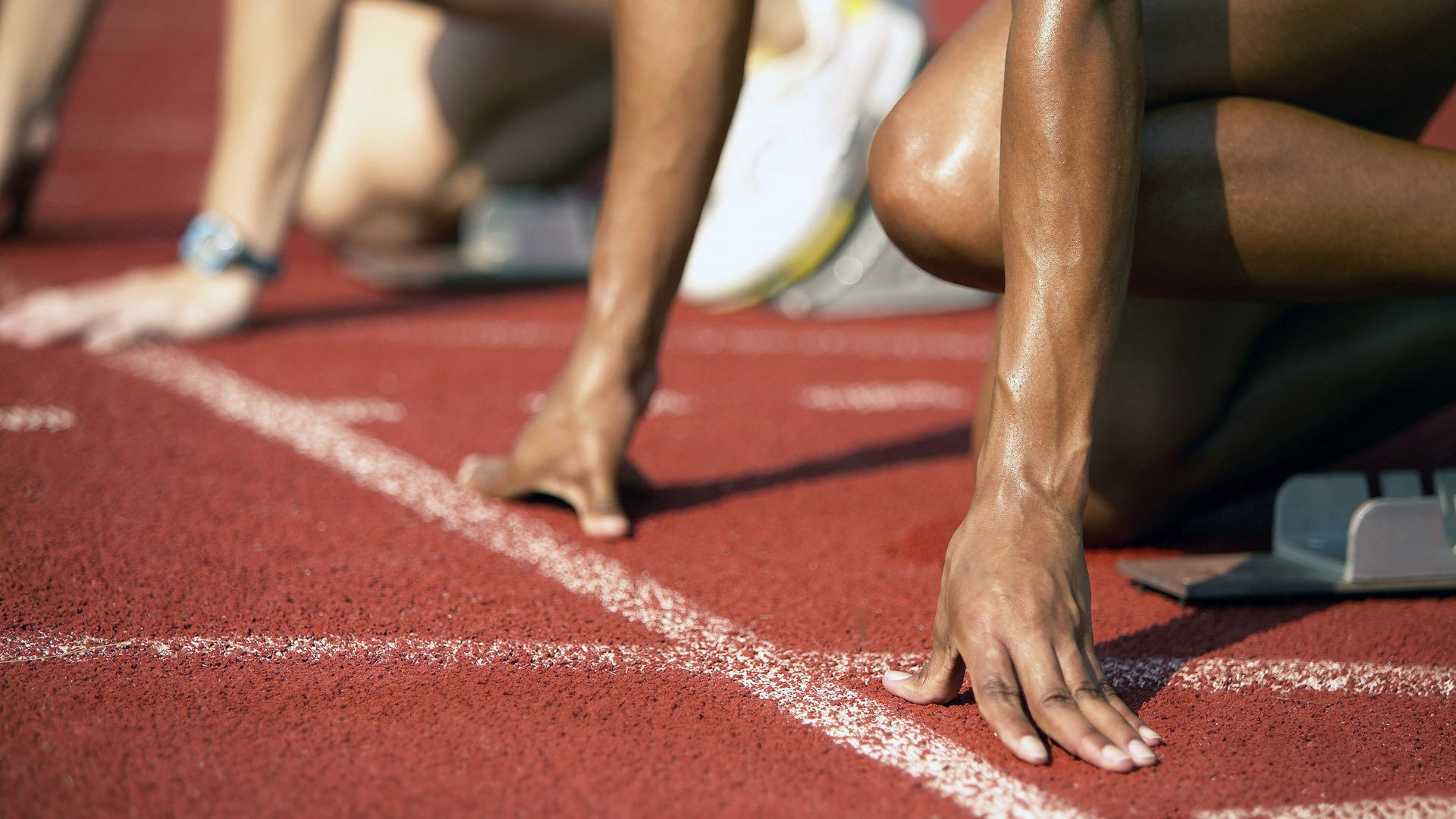 山本由伸不靠重训飙 160!独特训练法震撼全场,身体反折吓坏队友