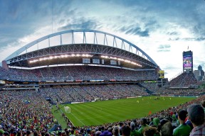 开云入口-勇士爆冷负雄鹿 库里遭遇严防死守，勇士库里经典比赛视频全程