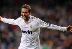 开yun体育-勇士队再创新纪录，联盟霸主再升华，勇士队什么